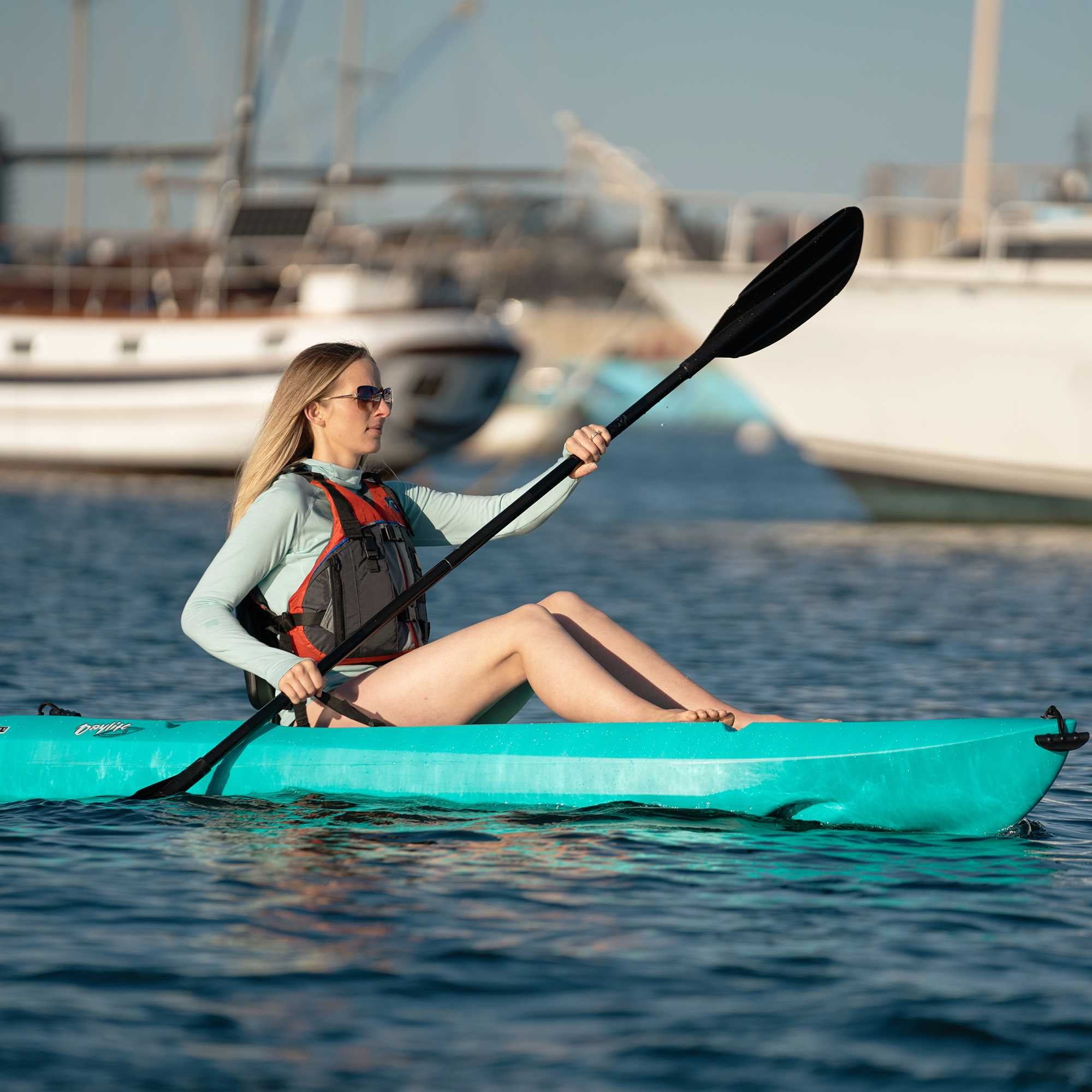 Lifetime Daylite 8 ft Sit-On-Top Kayak with Paddle, Red (90775)
