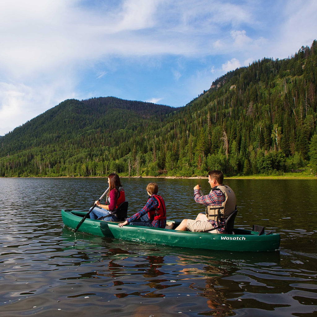 Lifetime Kodiak 13 ft Canoe with Paddles, Molded Seats, Skeg Wheel, Red (90658)
