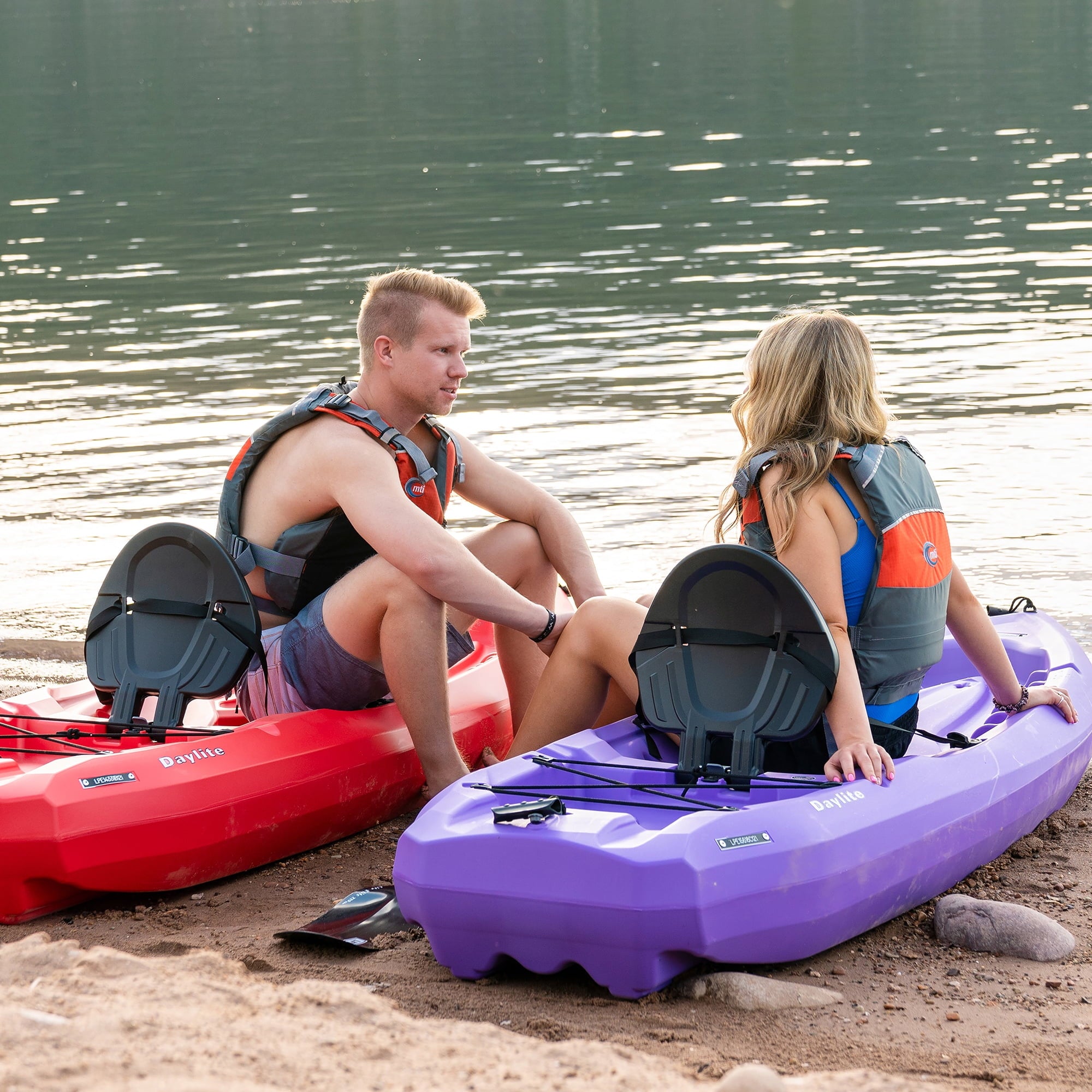 Lifetime Daylite 8 ft Sit-On-Top Kayak with Paddle, Red (90775)
